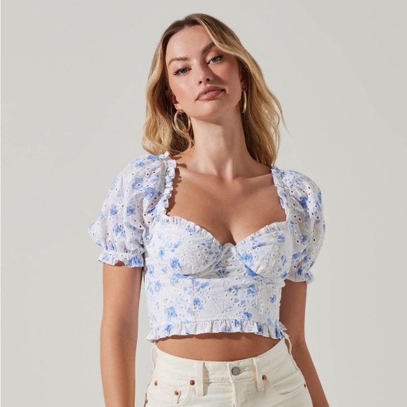 Astr Tops - ASTR THE LABEL Feronia Top L